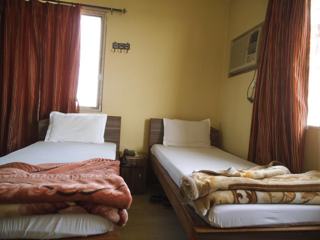 City Centre Otel Agartala Oda fotoğraf